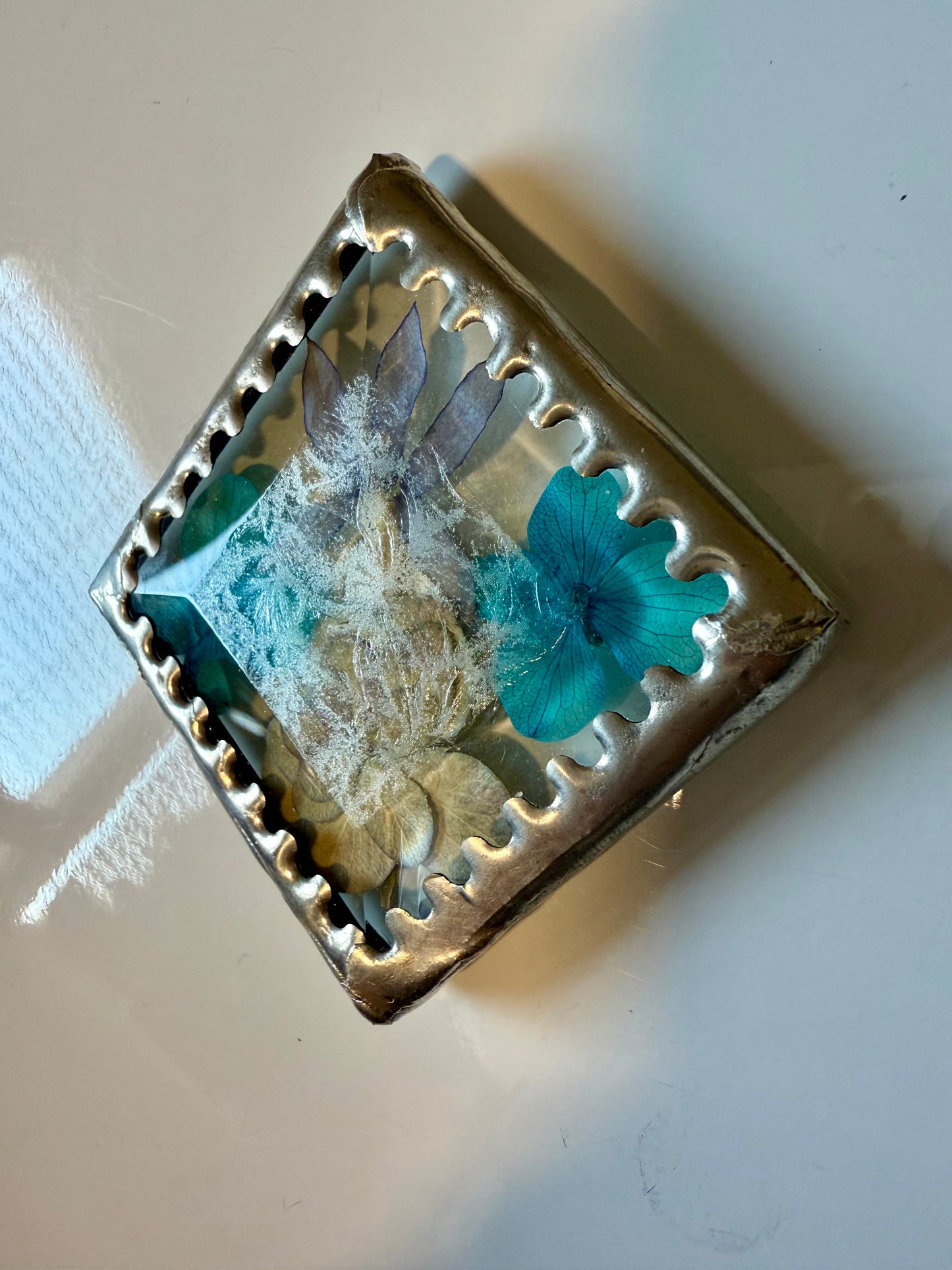 Stained Glass Flower Magnet