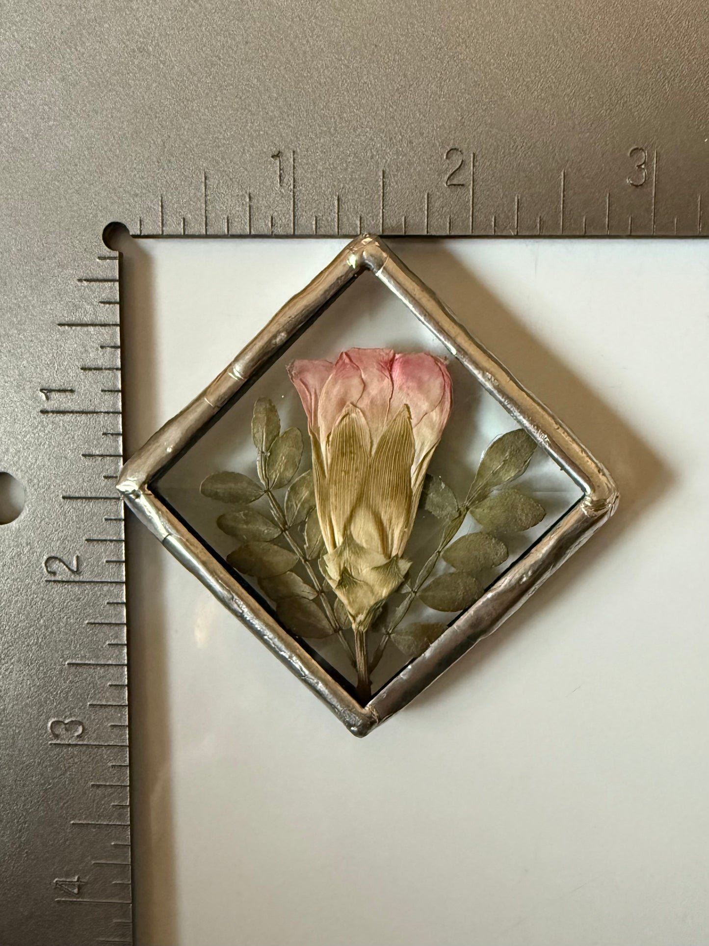 Stained Glass Flower Magnet